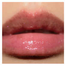 Load image into Gallery viewer, Fenty Beauty Gloss Bomb Universal Lip Luminizer - Hot Chocolit