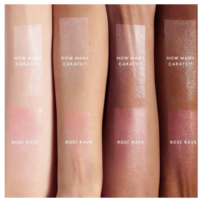 Swatch Fenty Beauty Highlighter Diamond Bomb Fenty Beauty By