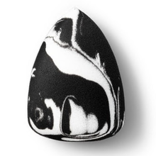 Load image into Gallery viewer, Sonia Kashuk Makeup Blender Sponge - Marble