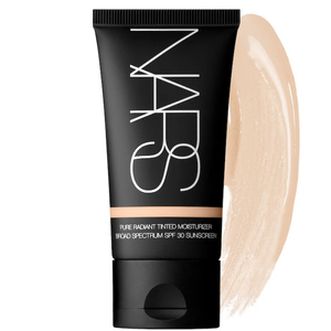 NARS Pure Radiant Tinted Moisturizer - Gotland