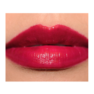 MAC Vamplify Lipgloss - Peer Pressure