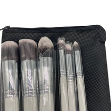 Load image into Gallery viewer, Morphe Brushes Set - Ref 690