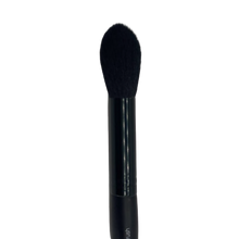 Load image into Gallery viewer, e.l.f Cosmetics Makeup Brush - Highlighting 84041