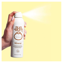 Load image into Gallery viewer, Sun Bum Mineral Continuous SPF 30 Sunscreen Spray 6 oz