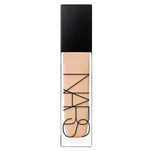 Load image into Gallery viewer, NARS Natural Radiant Longwear Foundation 1 oz - Yukon