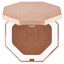 Load image into Gallery viewer, Fenty Beauty Sun Stalk&#39;r Instant Warmth Bronzer - Caramel Cutie