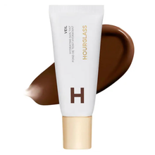 Load image into Gallery viewer, Hourglass Veil Hydrating Skin Tint Foundation - Shade 17