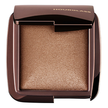 Load image into Gallery viewer, Hourglass Ambient Lighting Finishing Face Powder - Eternal Light