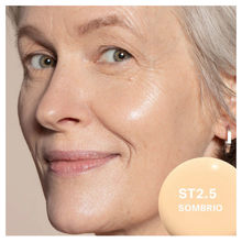 Load image into Gallery viewer, ILIA Super Serum Skin Tint SPF 40 Foundation - Sombrio ST2.5