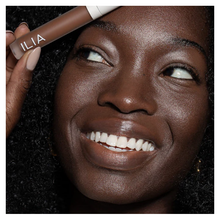 Load image into Gallery viewer, ILIA True Skin Serum Concealer - Licorice SC10