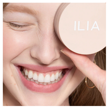 Load image into Gallery viewer, ILIA Soft Focus Finishing Powder - Fade Into You