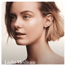 Load image into Gallery viewer, LA MER The Radiant SkinTint Broad Spectrum SPF 30 - Light Medium