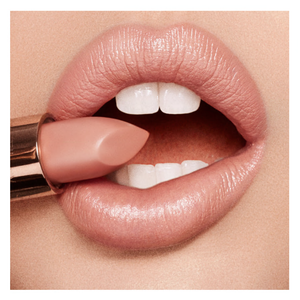 Charlotte Tilbury Kissing Lipstick - Penelope Pink