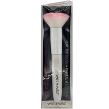Load image into Gallery viewer, Wet N Wild Essential Brushes - C792A Flat Top