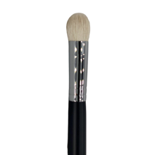 Load image into Gallery viewer, Morphe Makeup Brushes Collection Artist - M512 Round Contour