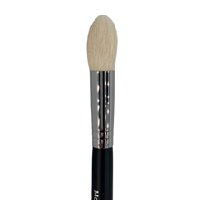 Load image into Gallery viewer, Morphe Makeup Brushes Collection Artist - M529 Precision Pointed Contour