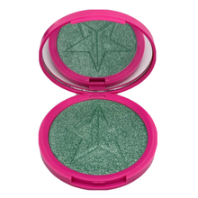 Load image into Gallery viewer, Jeffree Star Cosmetics Skin Frost Highlighting Powder - Mint Condition