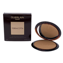 Load image into Gallery viewer, Guerlain Terracotta The Bronzing Powder - 03 Natural Brunettes