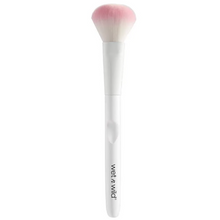 Load image into Gallery viewer, Wet N Wild Essential Brushes - C796 Blush