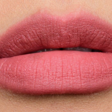 Load image into Gallery viewer, NARS Velvet Matte Lip Pencil - Intriguing