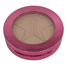 Load image into Gallery viewer, Jeffree Star Cosmetics Supreme Frost Highlighting Powder - Snow Globe