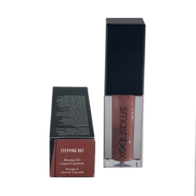 Load image into Gallery viewer, Smashbox Always On Liquid Lipstick - Stepping Out