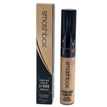 Load image into Gallery viewer, Smashbox Studio Skin Flawless 24 Hour Concealer - Light/Neutral